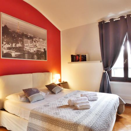 Garden Sweet House Desenzano Apartamento Desenzano del Garda Exterior foto
