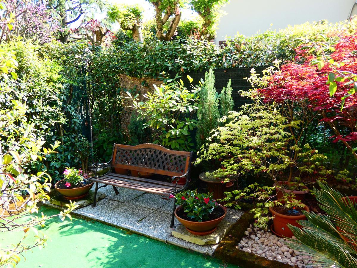 Garden Sweet House Desenzano Apartamento Desenzano del Garda Exterior foto